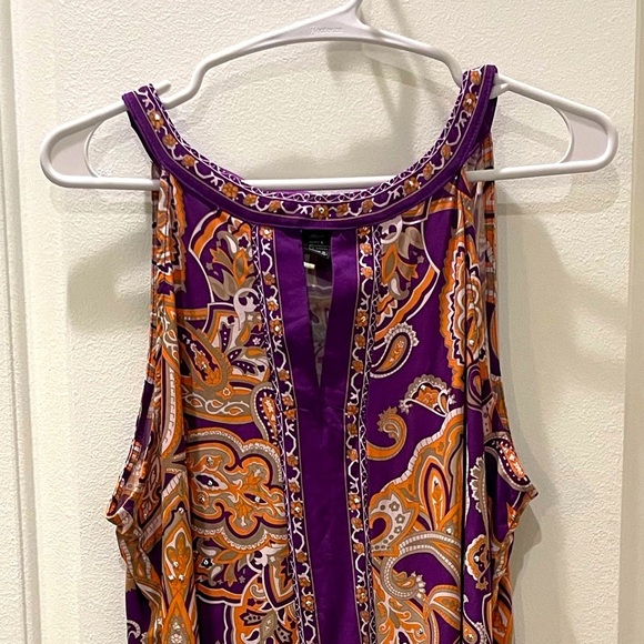 NEW…INC. International Concepts Keyhole Sleeveless Blouse - Picture 2 of 3